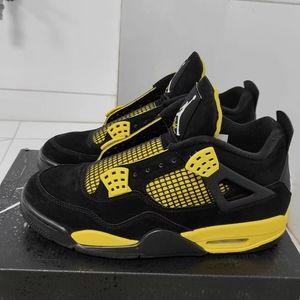 Jordan Air Jordan 4 Men's and women's black and yellow